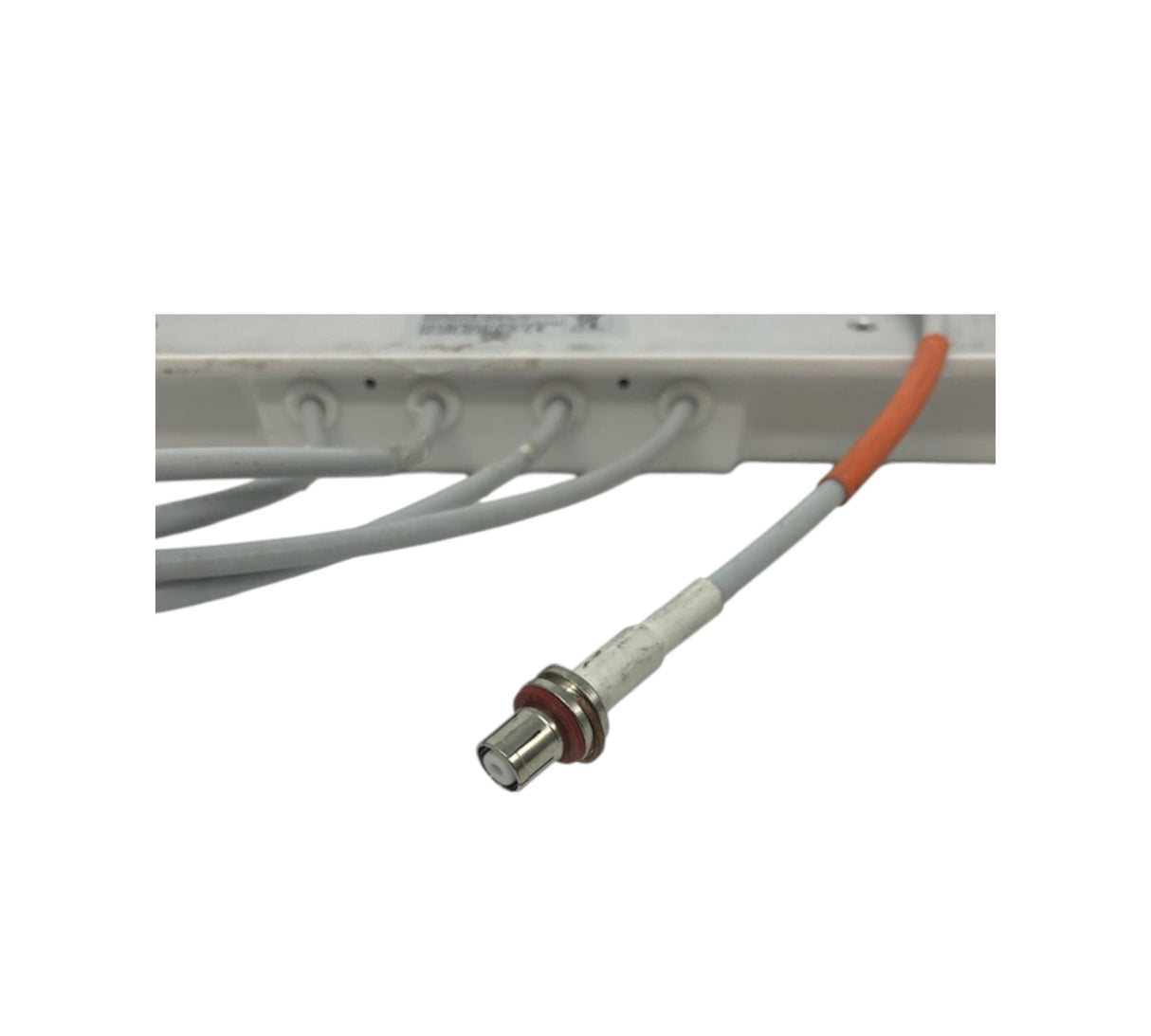 Cisco AIR-ANT2566P4W-R= used ( damaged )